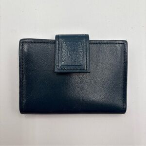 Anne Klein St. Thomas Leather Key Holder Navy Holds 6 Keys Snaps Pocket